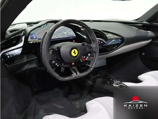 Ferrari SF90 Spider F1 DCT E4WD Verde Masoni OP2729 2025 — photo 1 sur 8