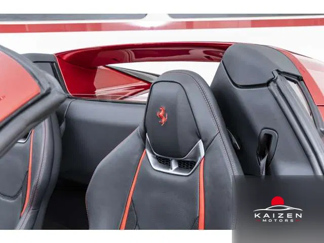 Ferrari 296GTS F1 DCT Rosso Fuoco 2025 — photo 1 sur 8