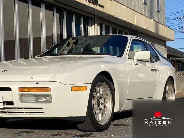 Porsche 944 Turbo 1986 — photo 1 sur 8