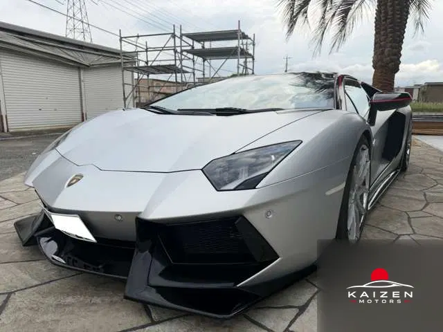 Lamborghini Aventador Roadster 4WD 2017 — photo 1 sur 8