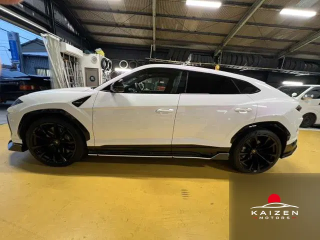 Lamborghini Urus 4.0 4WD Bang&OlufsenSound 2023 — photo 1 sur 8