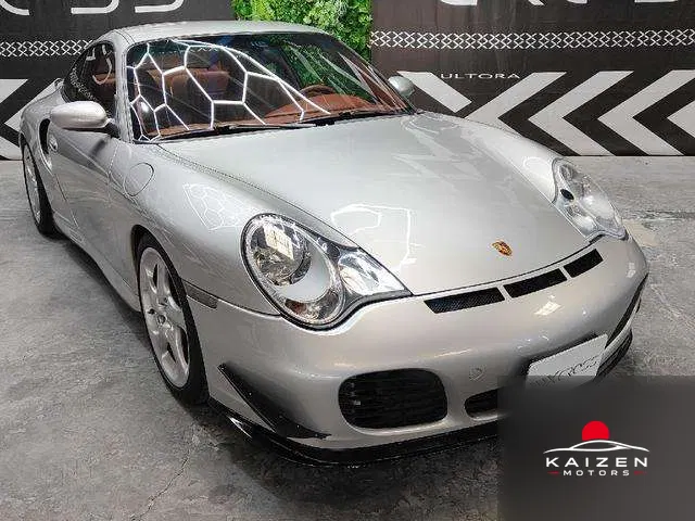 Porsche 911 Turbo 4WD 2003 — photo 1 sur 8