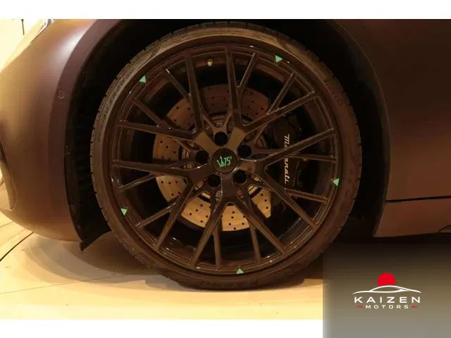 Maserati GranTurismo 75th Anniversary Edition 4WD 75th Anniversary Edition 2025 — photo 1 sur 8