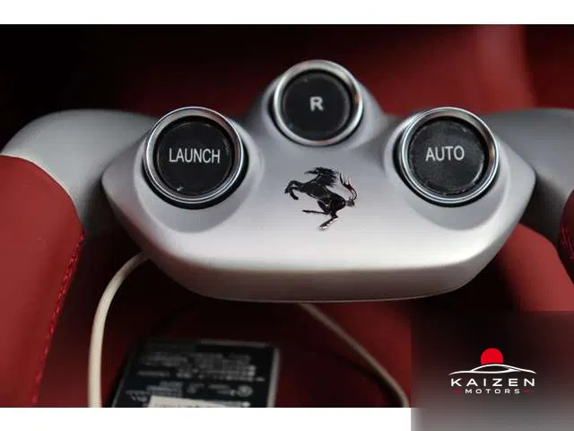 Ferrari FF F1 DCT 4WD 2013 — photo 1 sur 8