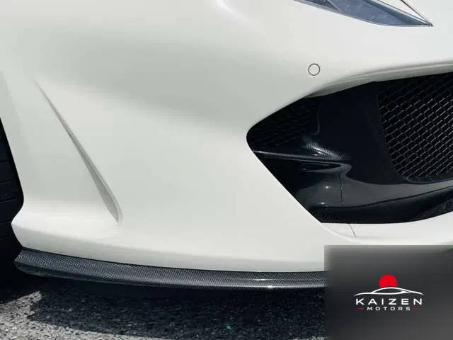 Ferrari 812 Superfast F1 DCT Carbon Full OP 2020 — photo 1 sur 8
