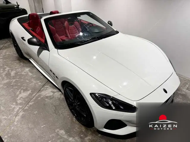 Maserati GranCabrio Sport 2018 — photo 1 sur 8
