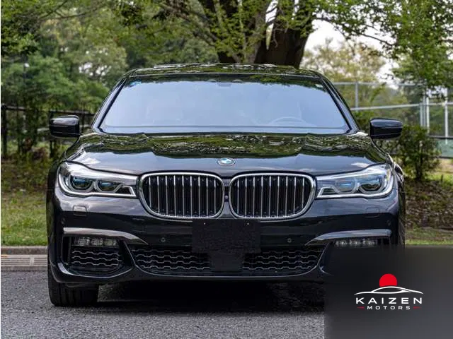BMW 7 Series 750i M Sport 2016 — photo 1 sur 8