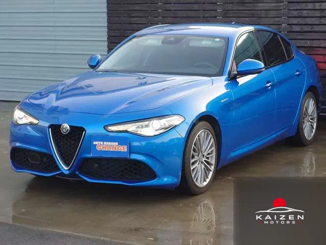 Alfa Romeo Giulia 2.0 Turbo Q4 Veloce 4WD 2019 importée par Kaizen Motors