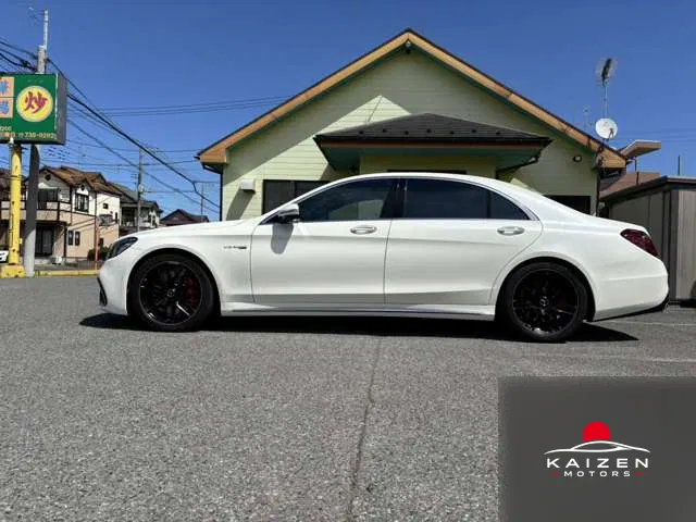 Mercedes-AMG Classe S S63 Plus Longue 4WD Dynamic Pack 2020 — photo 1 sur 8