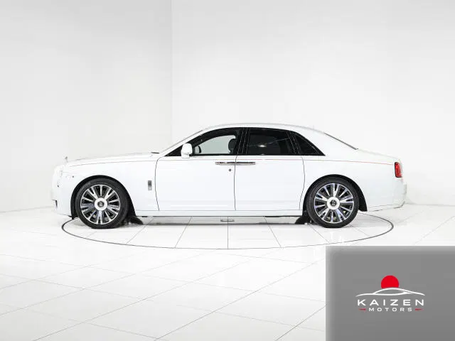 Rolls-Royce Ghost 6.6 2020 — photo 1 sur 8