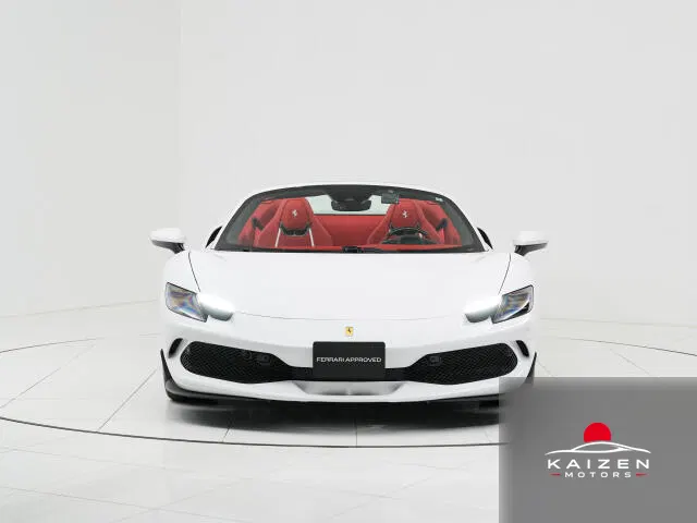 Ferrari 296GTS F1 DCT Cervino) Apple 2024 — photo 1 sur 8