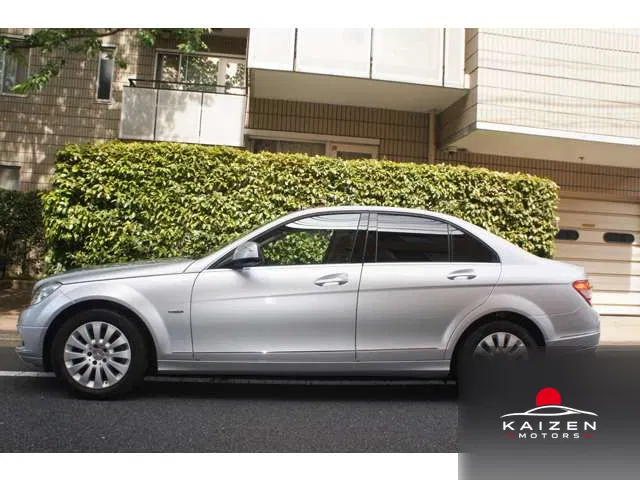 Mercedes-Benz Classe C 6MT 07MY PTS AAC 2006 — photo 1 sur 8