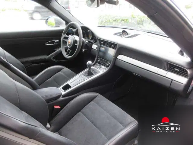 Porsche 911 GT3 2019 — photo 1 sur 8