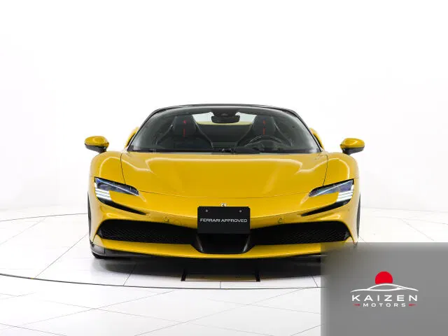 Ferrari SF90 Spider F1 DCT E4WD GialloMontecarlo 2023 — photo 1 sur 8