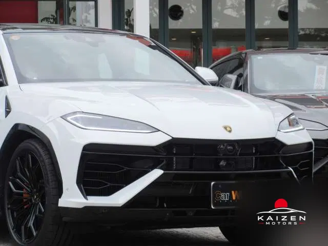 Lamborghini Urus SE 4WD 2025 — photo 1 sur 8