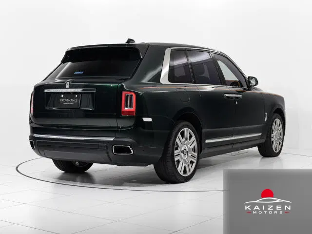 Rolls-Royce Cullinan 6.75 4WD Cullinan 2024 — photo 1 sur 8