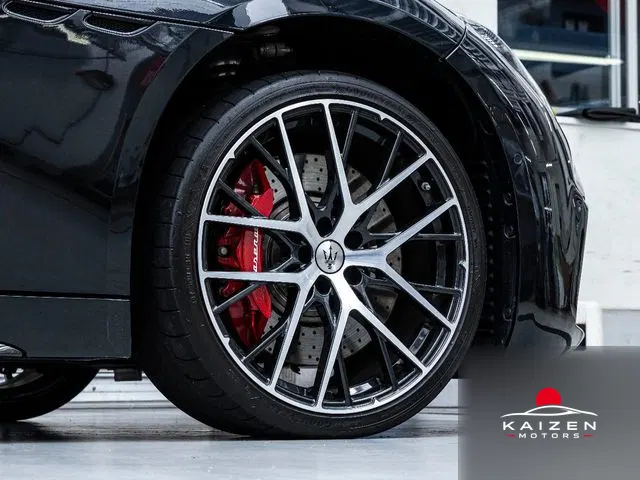 Maserati GranTurismo 4WD 2024 — photo 1 sur 8