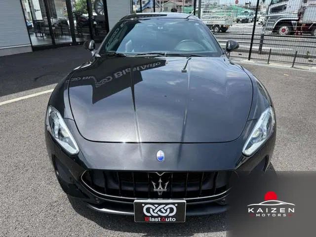 Maserati GranTurismo 2018 — photo 1 sur 8