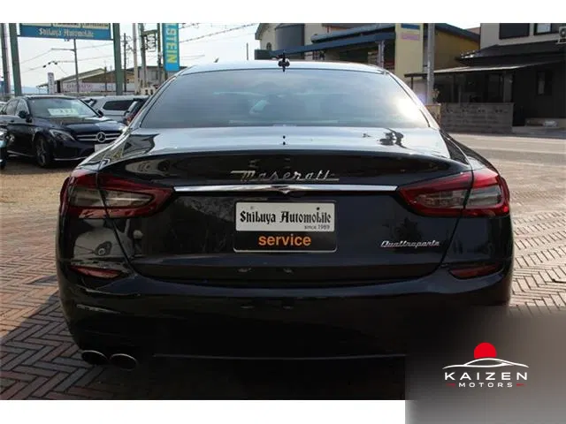 Maserati Quattroporte S 2014 — photo 1 sur 8
