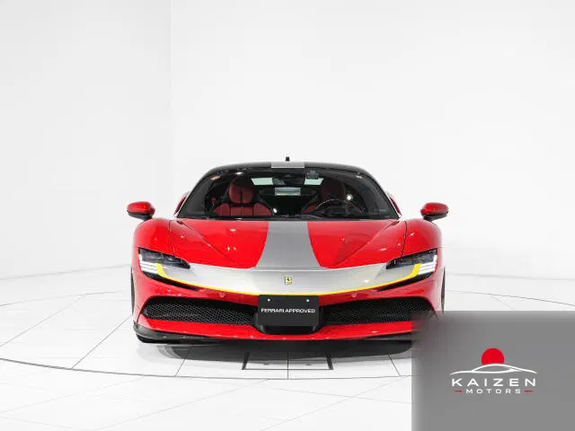 Ferrari SF90 Stradale F1 DCT E4WD 2021 — photo 1 sur 8