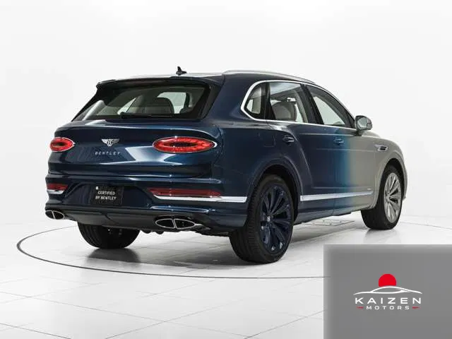 Bentley Bentayga Azure 4WD 2026 importée par Kaizen Motors