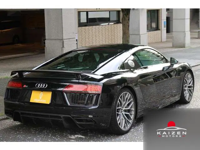 Audi R8 V10 Plus 5.2 FSI 4WD 2016 — photo 1 sur 8
