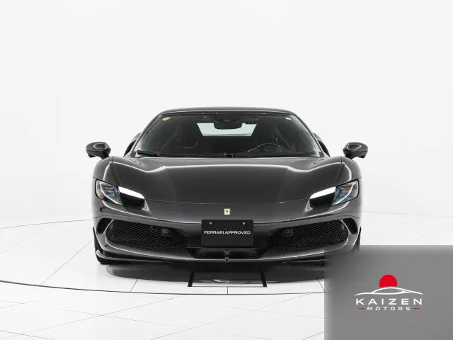 Ferrari 296GTB F1 DCT CannaDiFucile FCAM 2023 — photo 1 sur 8