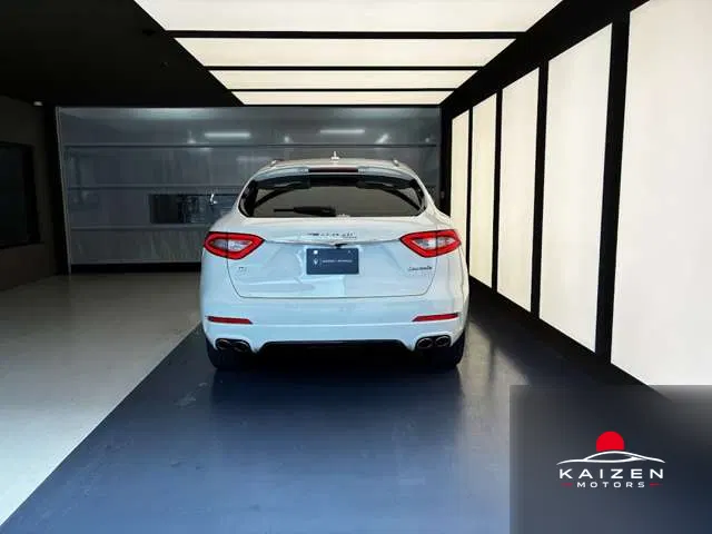 Maserati Levante 4WD 2018 — photo 1 sur 8