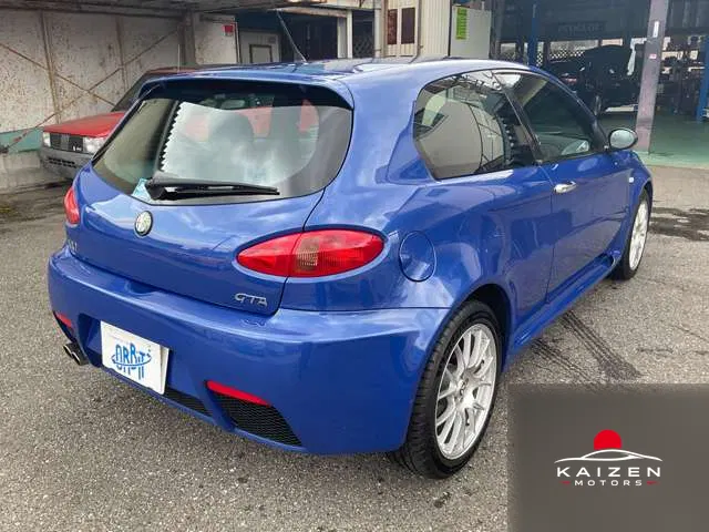 Alfa Romeo Alfa 147 GTA 2003 — photo 1 sur 8