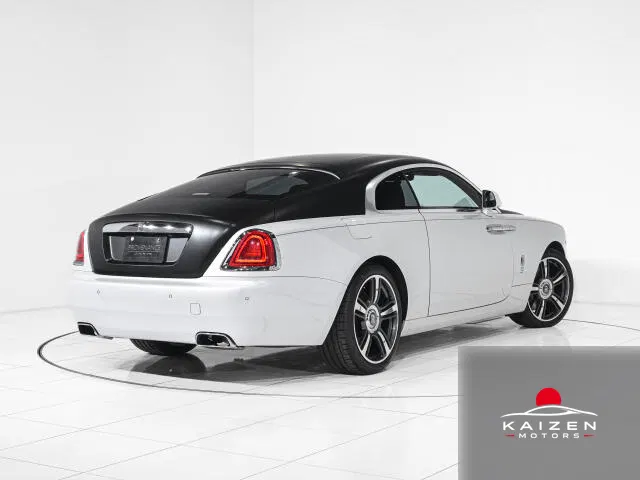 Rolls-Royce Wraith 6.6 2017 — photo 1 sur 8