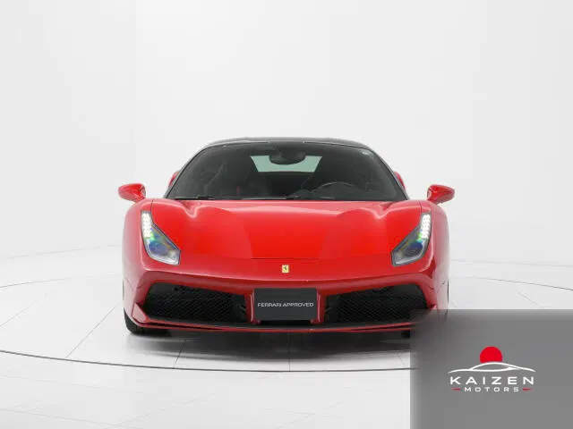 Ferrari 488GTB F1 DCT 2016 — photo 1 sur 8