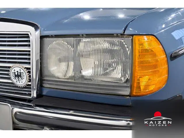 Mercedes-Benz 230E 230E 1983 — photo 1 sur 8