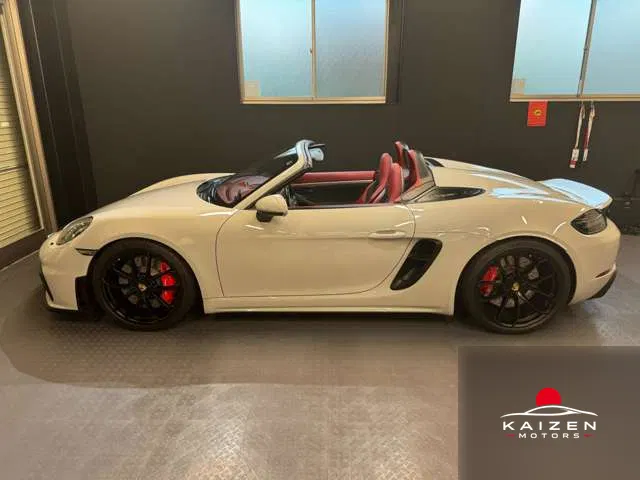 Porsche 718 Spider 718 Spider 718 Spider 4.0 2021 — photo 1 sur 8
