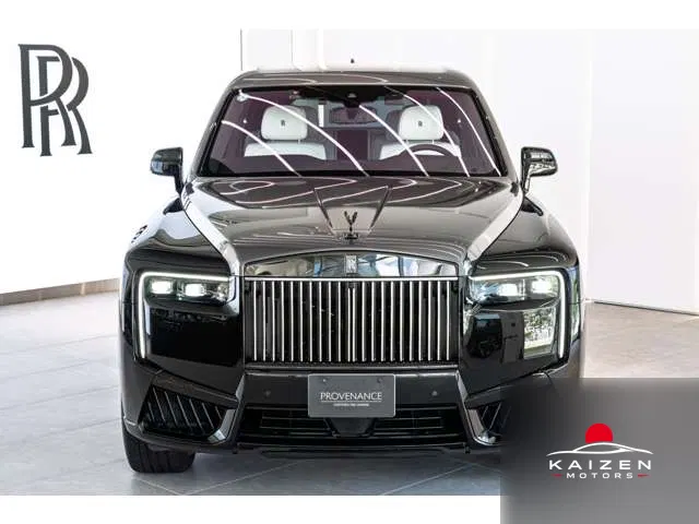 Rolls-Royce Black Badge Cullinan 6.75 4WD 2025 — photo 1 sur 8