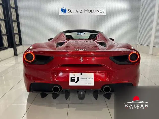 Ferrari 488 Spider F1 DCT 2017 — photo 1 sur 8