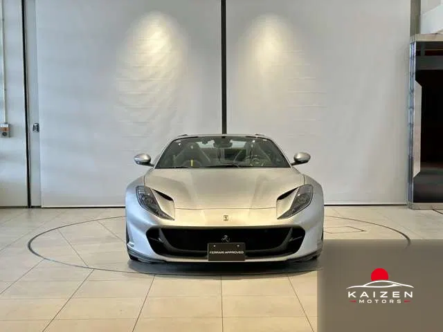 Ferrari 812GTS F1 DCT 2022 — photo 1 sur 8