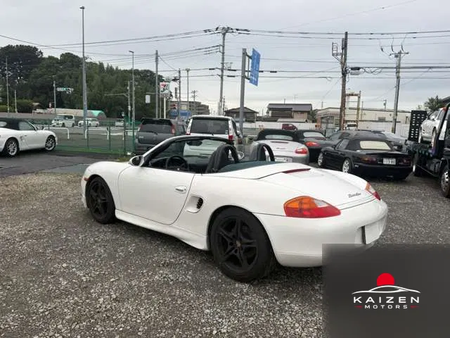 Porsche Boxster 2.7 2002 — photo 1 sur 8