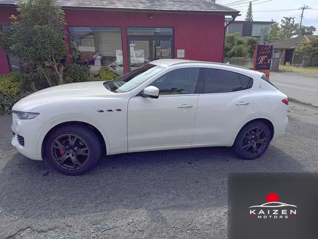 Maserati Levante 3.0 4WD 2018 — photo 1 sur 8