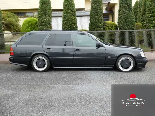 Mercedes-AMG Classe E E320 Aero SR Break 1994 — photo 1 sur 8