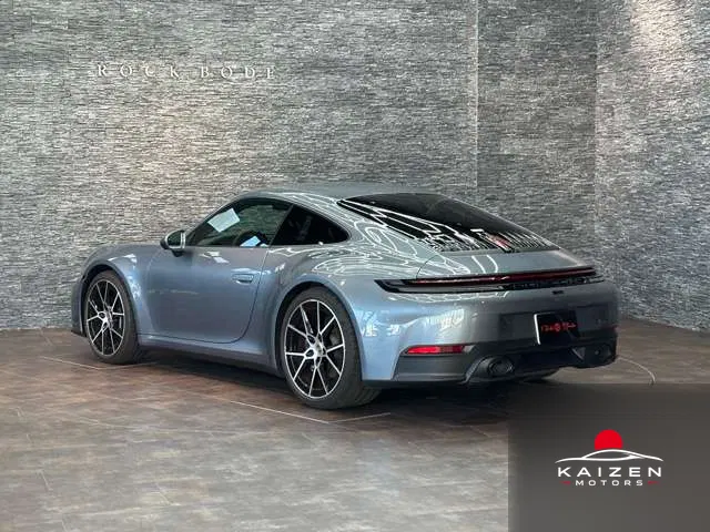 Porsche 911 Carrera PDK Sport Chrono Pack 20 2025 — photo 1 sur 8