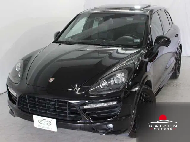 Porsche Cayenne GTS 4WD V8 2012 — photo 1 sur 8