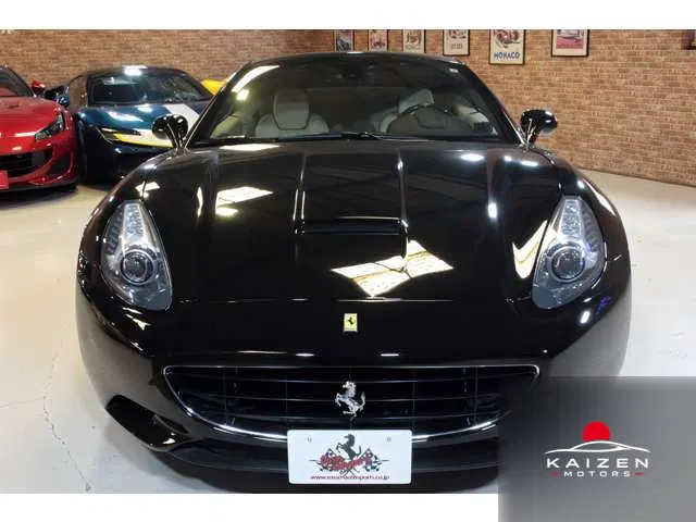 Ferrari California F1 DCT 2011 — photo 1 sur 8