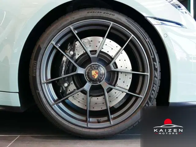 Porsche 911 Cabriolet Carrera GTS PDK SportDesign Pack 2026 — photo 1 sur 8