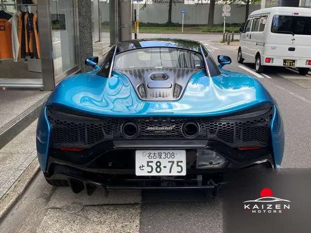 McLaren Artura 3.0 2025 — photo 1 sur 8