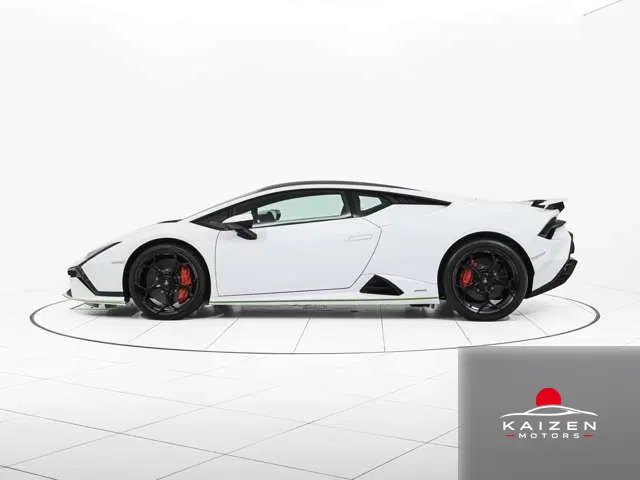Lamborghini Huracán (LDF) Bianco Phanes 2023 — photo 1 sur 8