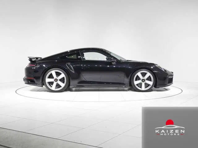Porsche 911 Turbo PDK Heritage Design Pack 50YearsTurbo 20 21 2025 — photo 1 sur 8