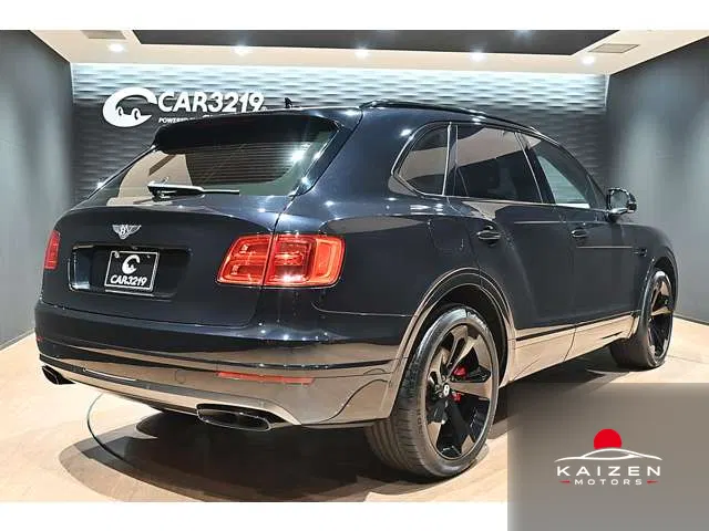 Bentley Bentayga 6.0 4WD 2019 — photo 1 sur 8