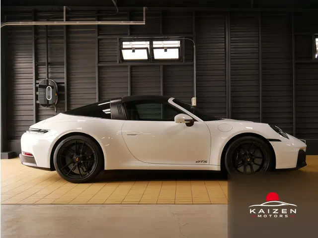 Porsche 911 Targa 4 GTS PDK 2025 — photo 1 sur 8