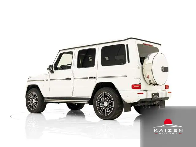 Mercedes-Benz Classe G AMG Line · G450d Pack (ISG) Diesel Turbo 4WD MP202501 2025 — photo 1 sur 8