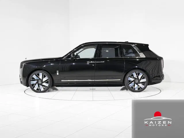 Rolls-Royce Cullinan 6.75 4WD Shooting Star Headliner Rear 2025 — photo 1 sur 8
